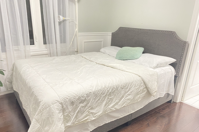 Bedroom 2nd floor available - Beautiful Home Minutes UTSC