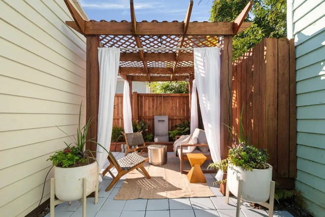 Soon - Charleston Charmer - Newly Rehabbed 2BD/2Ba Walking Distance to MUSC House