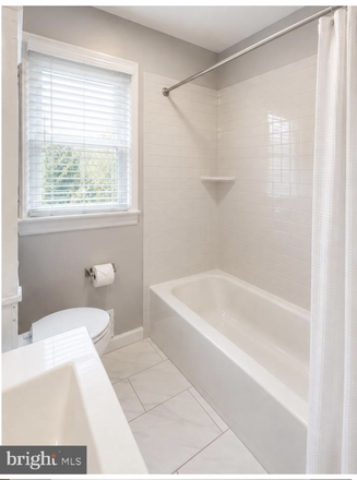 Bathroom - Detached 3BR Home with Large Private Yard | Hyattsville | $2,550