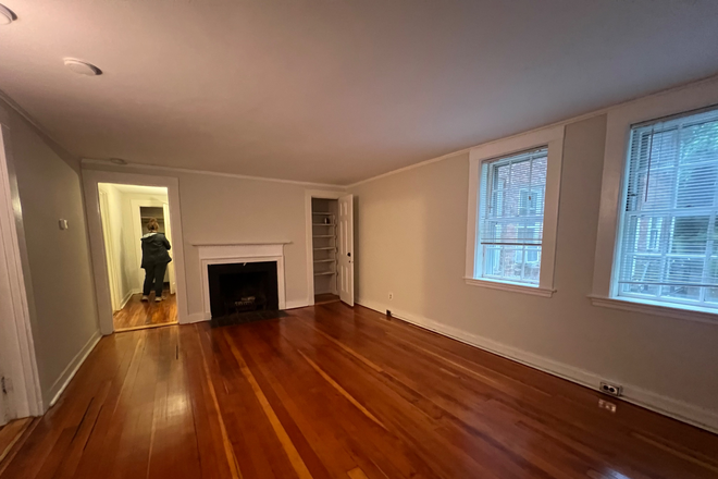 1 - AVAIL NOW  NO FEE!〡Beautiful 1bed〡Central Air〡Water Includ〡Pets Allowed〡DW Apartments