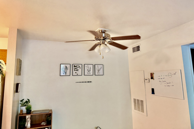 Living Room - Huntington Apartments