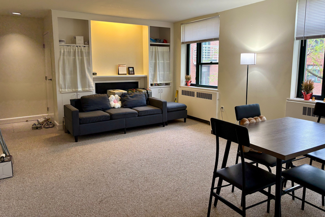 Living room - Harvard Housing big enough for family Apartments