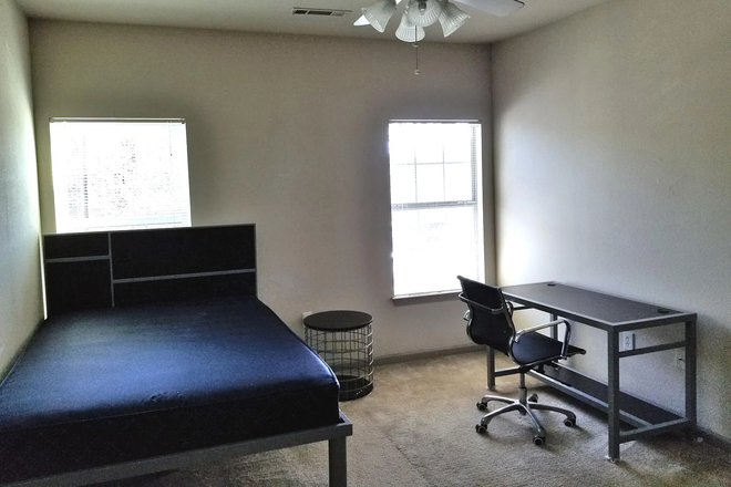 furniture is included - 1 Bedroom furnished apartment (Feb 2 to July 31 2025)