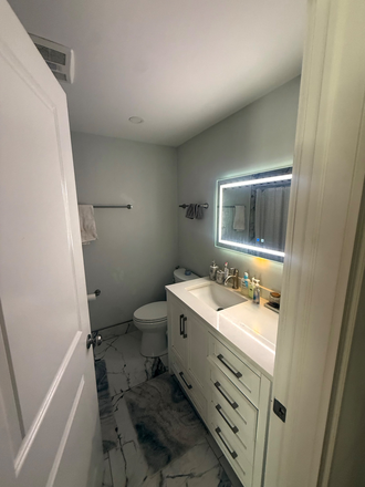 Bathroom 2 - Apartment
