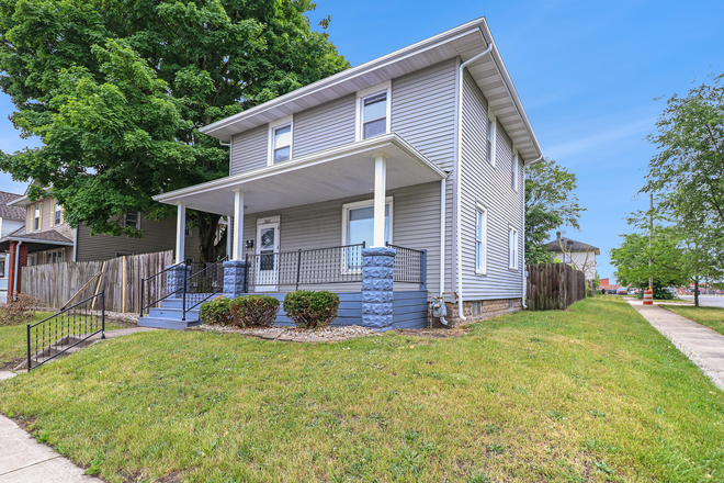 Front - 802 East Sorin Street House