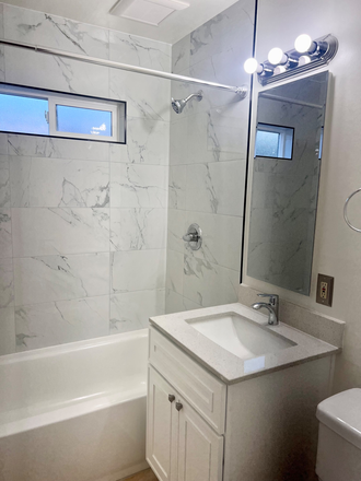 Newly remodeled bathroom - Beautiful Studio/Apartment
