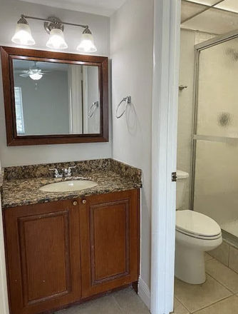 Master bath - 2/2 in Oaks of Boca. 5 min walk to FAU Condo