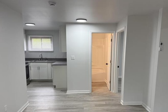 bath - Renovated apartment near Football stadium