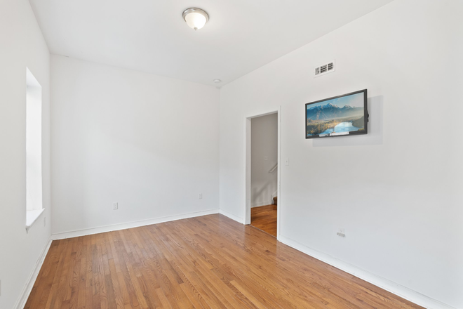 . - CENTER of off-campus housing,1 block from Police Station! New bathrooms & floors! Laundry machines. Apartments