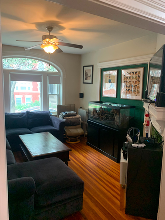 living room - Spacious 3b1b near Cleveland Circle Apartments