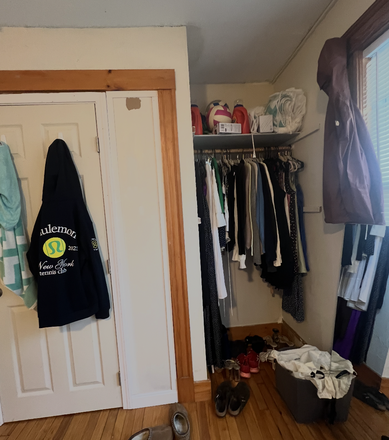 Bedroom - House close to campus