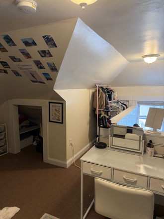 Desk and clothing rack - Single family off campus house next to campus