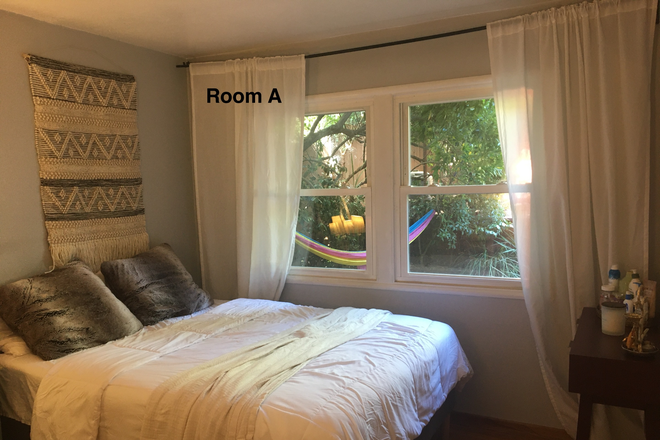 Bedroom A - Room available in a large El Cerrito Hills home