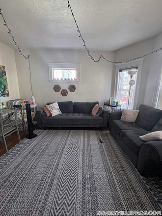 Living Room - New Listing! NO BROKER FEE! 4 Bed 1 Bath Apartment on Sunset Rd. in Somerville!