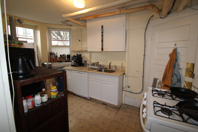 2 - Economical apartment on the edge of Harvard Square