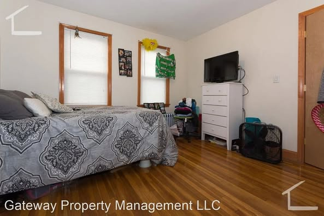 bedroom - 3 bed/2 bath