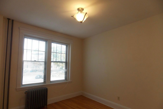 Bedroom - Cleveland Circle Apartment