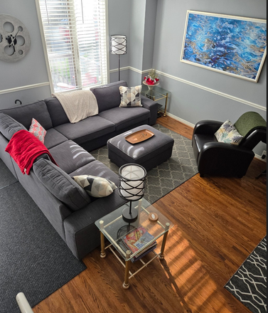 Living Room - 1 Bedroom available in Shared 3 Bdrm/2 Bath Fully Furnished House in Leslieville