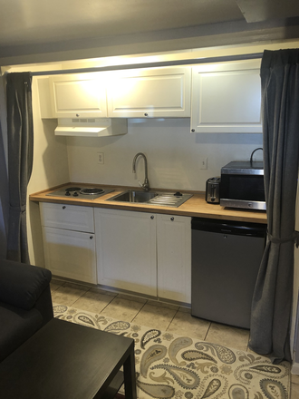 kitchen - Beautiful, peaceful, quiet furnished basement apartment close to AU