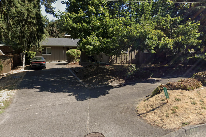 Outside Street View - Stewardship Rentals Room House