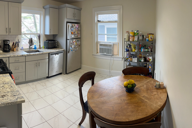 Kitchen - Furnished room in shared 2BR apt for female only-Wiggins St-Princeton