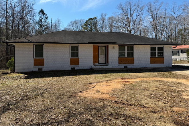 Photo - 1005 Crawford Road, Opelika House