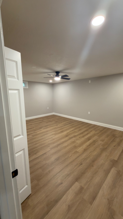 Right basement bedroom - Newly Renovated 6-Bed Student Home Near Purdue – Available Now