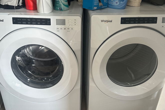 In unit washer - Fieldstone Artisan Lease Transfer Apartments