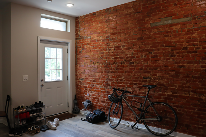 Entrance - 4 Beds, 3 Baths House, 28 N Preston St