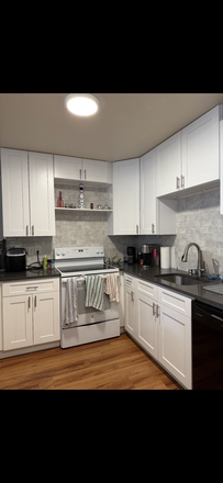 Kitchen - Apartment right on the hill