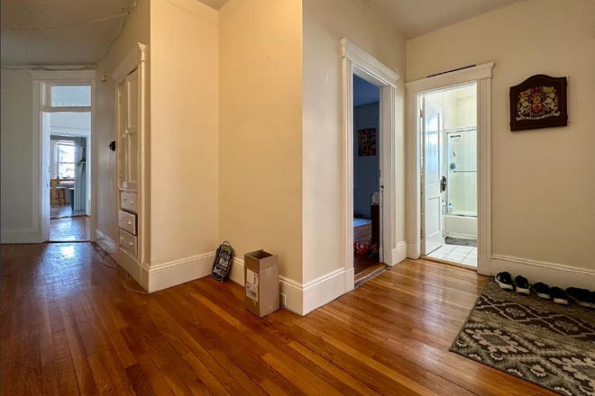 Hallway - Avail Sept 1 — Spacious 3 Bedroom Near Harvard, MIT, BU, BC (Approx. 1,400 sq ft) Apartments