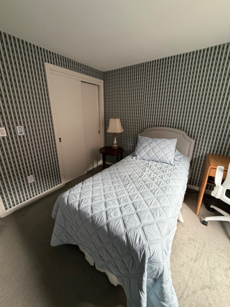 Bedroom - Available 20, 2026. Perfect for PhD and Grad students. Furnished, all utilities included.