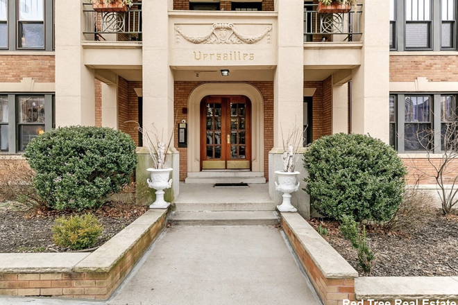 ... - INCREDIBLE 3 BED WITH PORCH IN HEART OF FENWAY