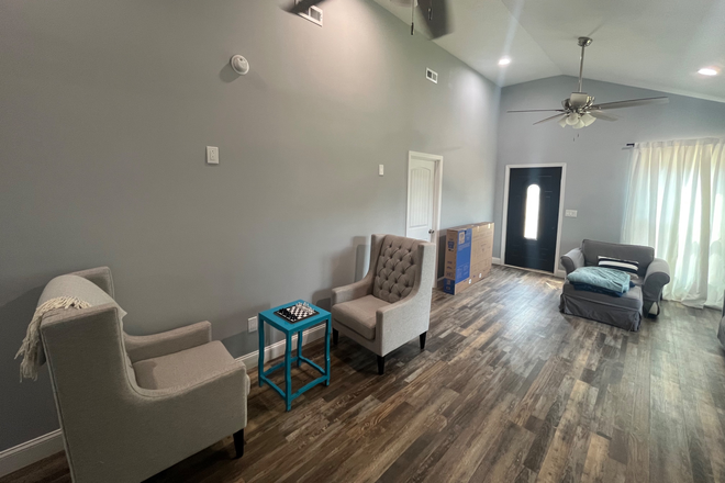 Center of living room, TV to be mounted - Furnished cottage close to campus House