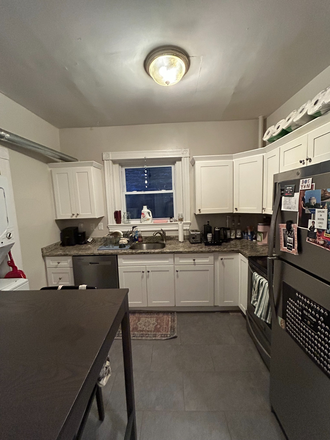 Kitchen - 4 Bed Available 9/1/26! *CONTACT NOAH 603-470-8181 Apartments