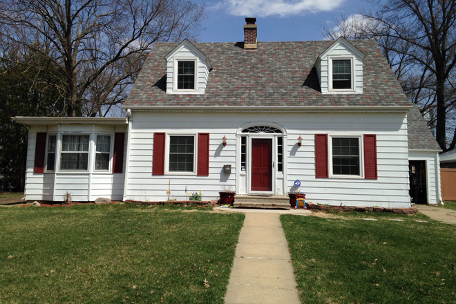 Front view - Two blocks from UIHC House