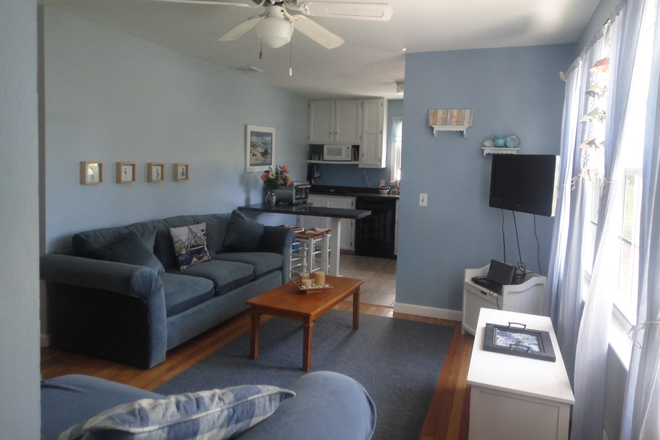living area - 37 Daytona Avenue Narragansett, RI 02882 House