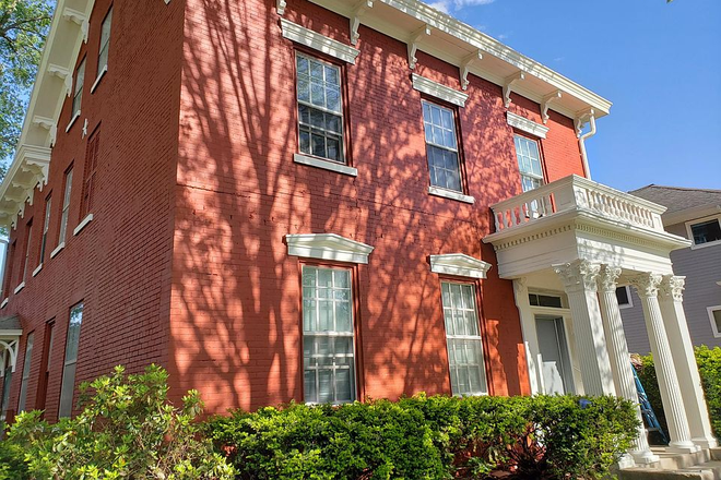 Exterior view - House