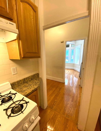 Kitchen - 1/2 Bedroom split Hemenway - Heat & HW Incl. Apartments