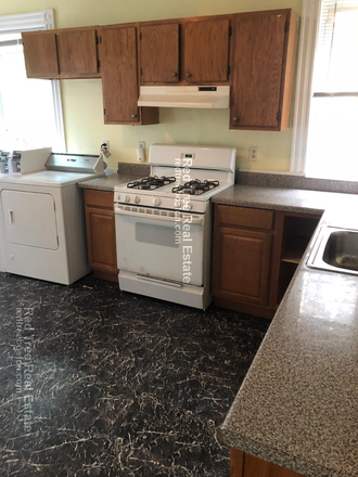 ... - 4 BED IN THE HEART OF MISSION HILL Apartments