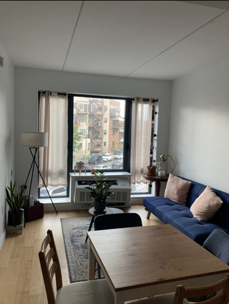 Living Room - Offering Sublet Apartments