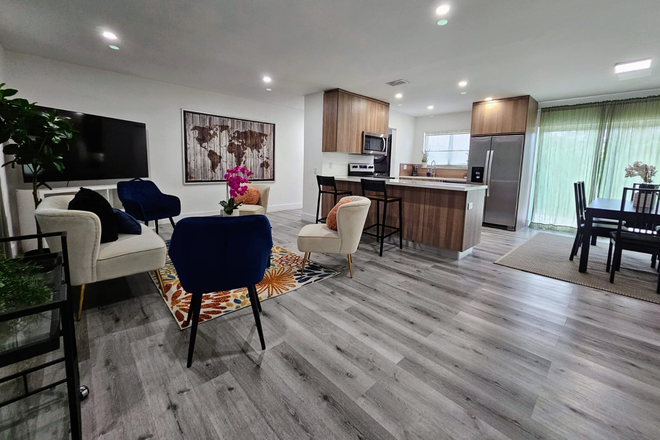 Living/Room/Kitchen - BRAND NEW 5 Bed 5 Bath OFF UM Campus/Metrorail and Metro Connect Car Service APP Included House