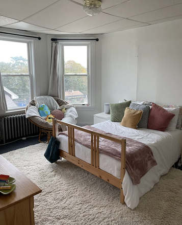 Bedroom 3 - Private Room for Rent ($1115 per month) Washer and Dryer in Unit. Right on Green Line Apartments