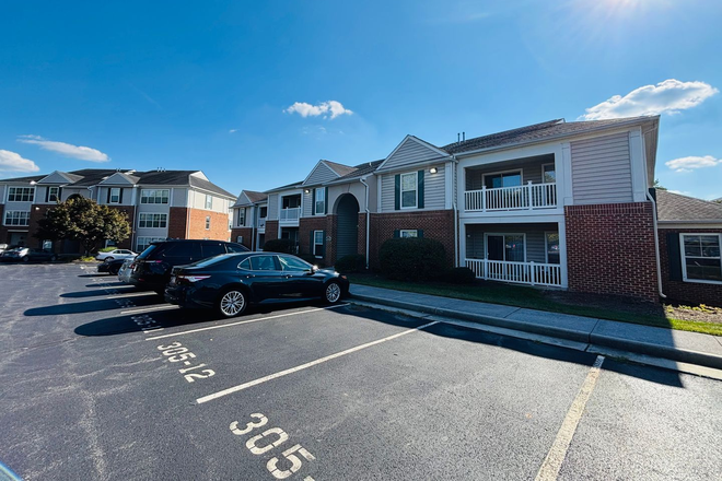  - 2 Bedroom 2 bath Condo