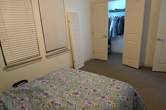Bedroom - Relet:Furnished 2BR thome for PU Faculty/Staff only-North Stanworth Dr-Princeton