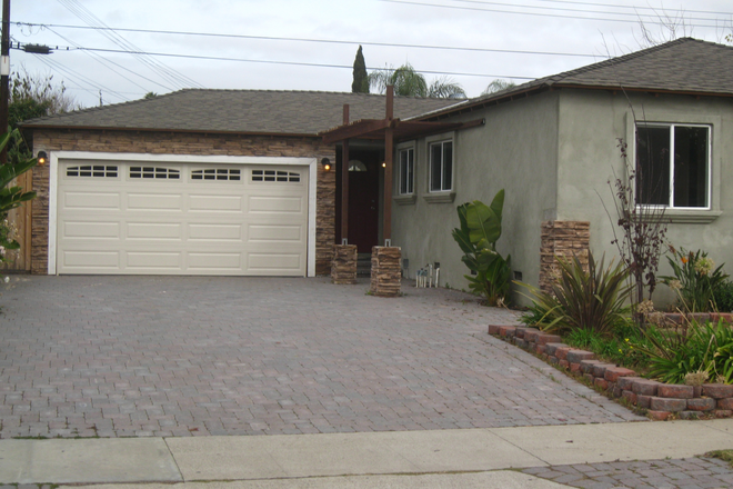 Front - Roberta Avenue House