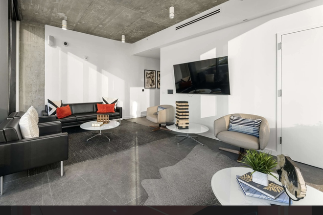 Common area - Reflection Atlanta apartments GSU OF CAMPUS APARTMENT high rise luxury