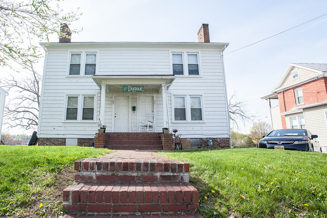 Outside Street View - 4 Bedroom / 2 Bathroom Rental