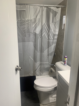 Apartment - LOCATION! LOCATION! Spectacular 1 Bed w/in 5 minute walk to XU campus Apartments