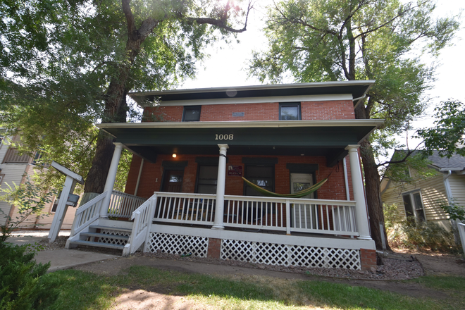 1008 Marine #5 - 1008 Marine St. (1BR/ 1BA) Apartments